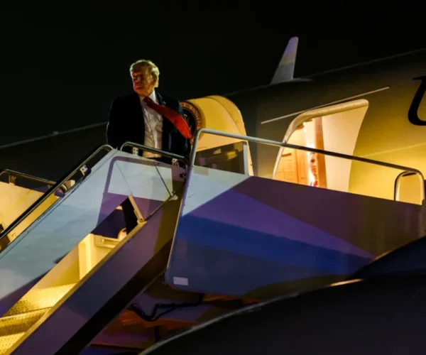 Trump Abaikan Peringatan Sebelum Serang Iran, Ini Risikonya