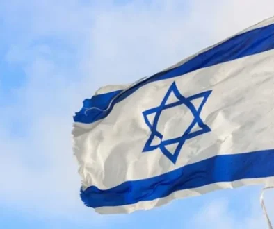 Indonesia mengecam penolakan Israel terhadap peta jalan 15 poin pemulihan Gaza. Kemlu menilai langkah itu dapat menggagalkan kesepakatan internasional.