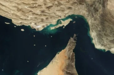Iran Siapkan Aturan Baru Selat Hormuz, Kapal Negara Musuh Wajib Izin