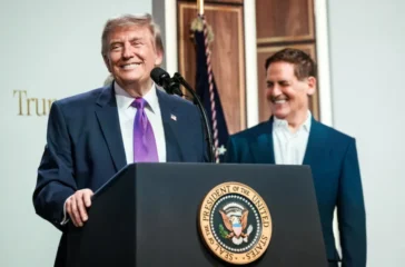 Trump Balik Tuntut Kompensasi dari Iran atas Korban Konflik