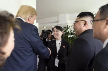 Donald Trump mengklaim telah berkomunikasi dengan Kim Jong Un. Kim Yo Jong mengaku tak mengetahui kontak terbaru itu dan mengkritik latihan AS-Korsel.
