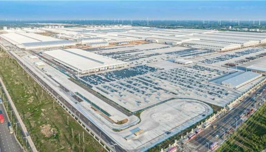 BYD Punya Utang ke Pemerintah, Wajib Produksi 92 Ribu Mobil Listrik di Indonesia