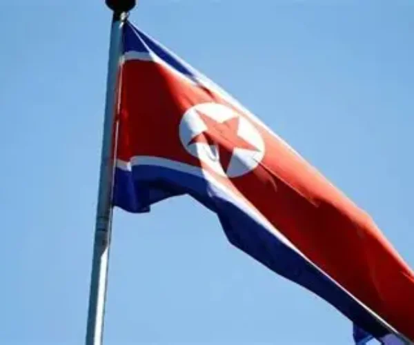 Korea Utara Kembali Luncurkan Rudal ke Laut Timur