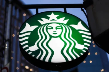 Starbucks Tutup 250 Gerai, Ada Apa dengan Bisnisnya?