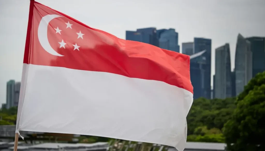Gaji Pejabat Singapura Naik Lebih dari 60 Persen