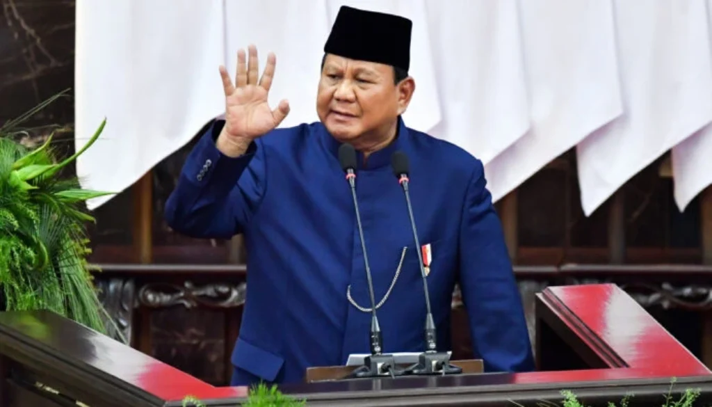Prabowo Pimpin Ratas Penanganan Bencana di Indonesia