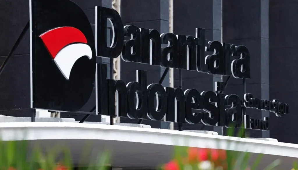 Danantara akan berkoordinasi dengan Suahasil Nazara terkait setoran dividen BUMN ke kas negara setelah pergantian Menteri Keuangan dari Purbaya.