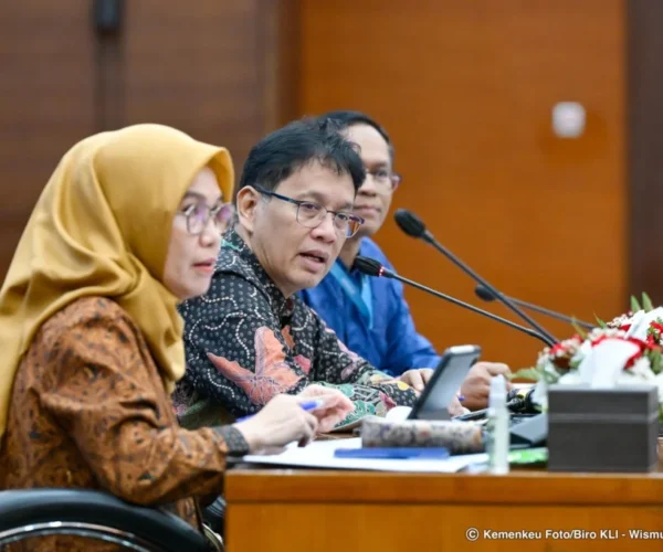 Purbaya Beri Pilihan ke Pengusaha Rokok Ilegal: Ikut Aturan atau Ditindak