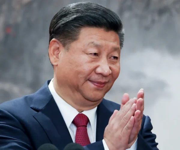 Pejabat AS menilai kemungkinan China menginvasi Taiwan sebelum 2028 semakin kecil karena kesiapan militer dan faktor politik Taiwan.