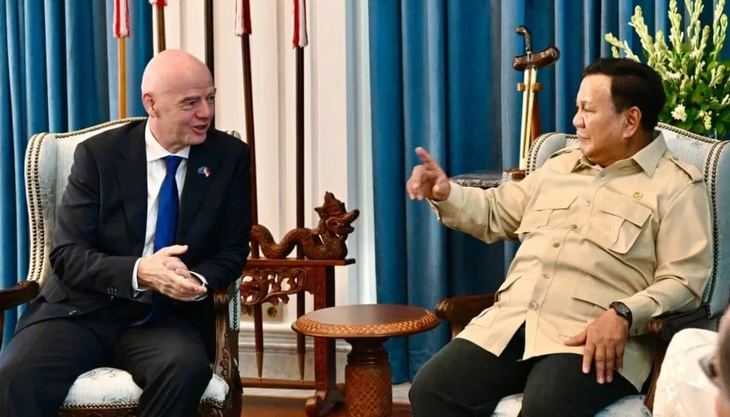 Prabowo Bertemu Presiden FIFA, Bahas Fasilitas Sepak Bola
