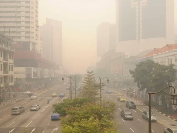 Kabut Asap Sumatra Bikin Polusi Singapura Memburuk