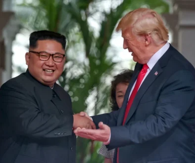 Trump Buka Peluang Bertemu Kim Jong Un pada November