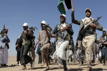 Serangan Rudal Houthi di Yaman Tewaskan 58 Orang, 200 Terluka